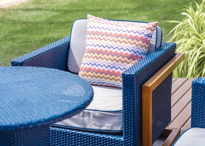 Outdoor yarns for furniture applications